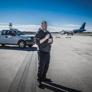 Meet your Posher, Raymond